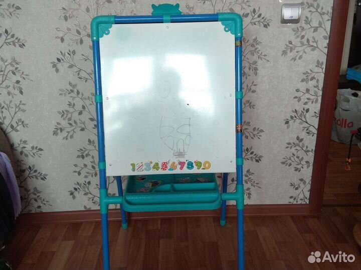 Мольберт детский двухсторонний