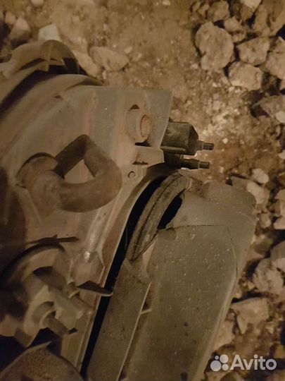 Фара передняя правая Mersedes w210