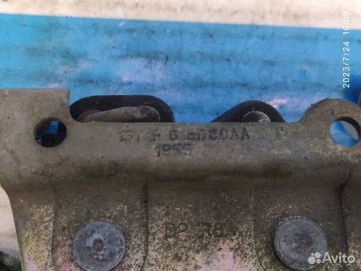 Замок спинки сиденья прав. Ford Mondeo 00-07