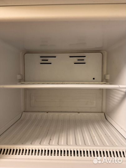 Холодильник indesit