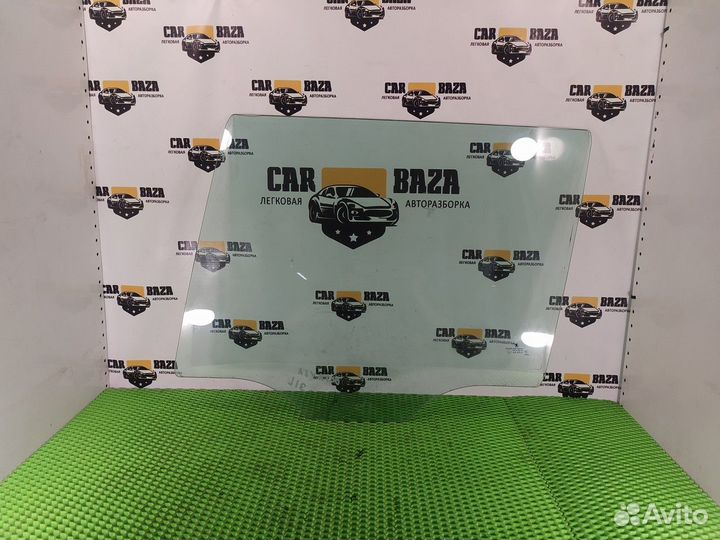 Стекло двери задней левой L Skoda Octavia