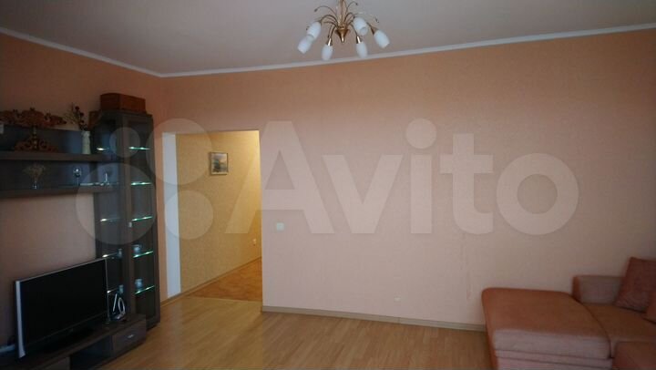 1-к. квартира, 52 м², 3/17 эт.