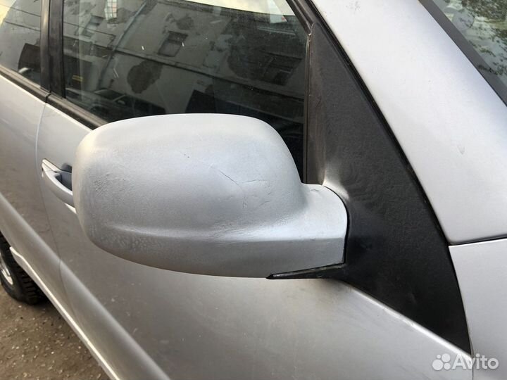 Зеркало боковое правое SsangYong Rexton 1