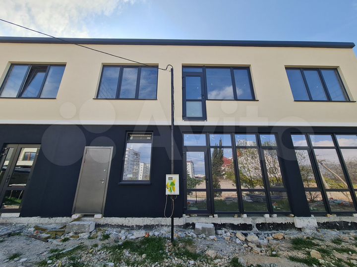 Свободного назначения, 100 м²