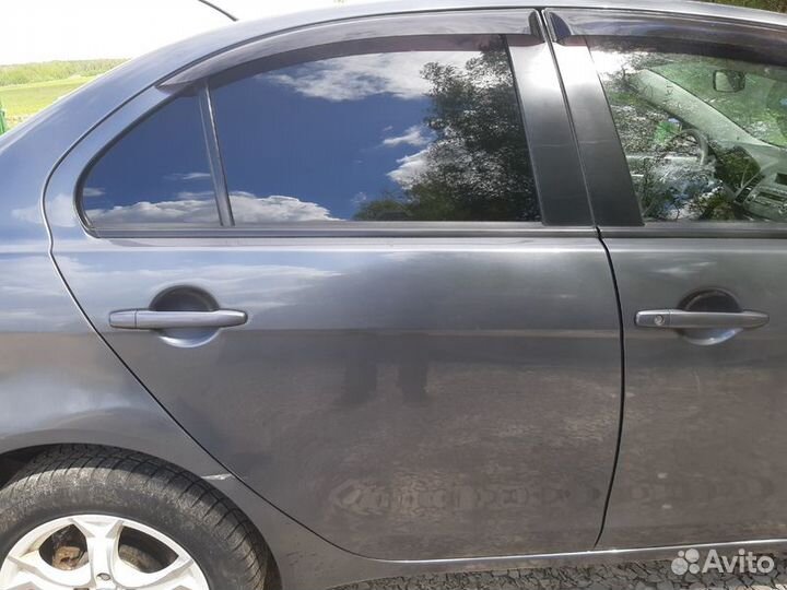Дверь задняя правая Mitsubishi Lancer 10
