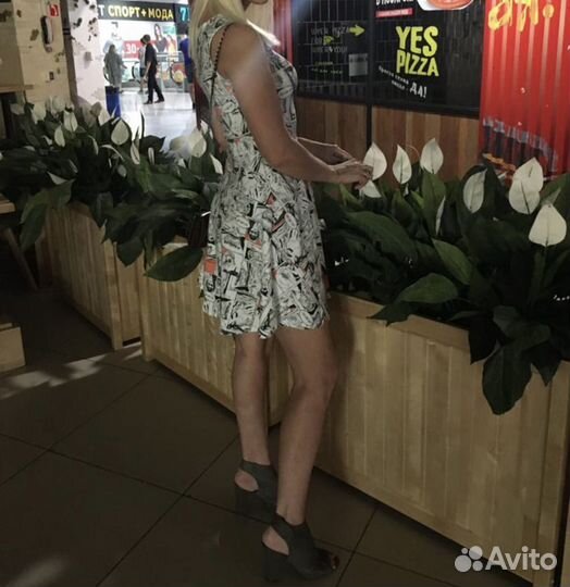 Платье ostin