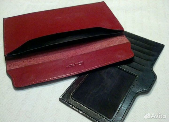 Кошелек женский красный