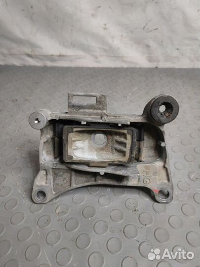 Подушка МКПП Renault Fluence седан K4M V838 2014