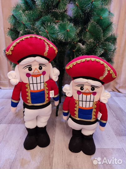 Новогодние мягкие игрушки с выдвижными ногами