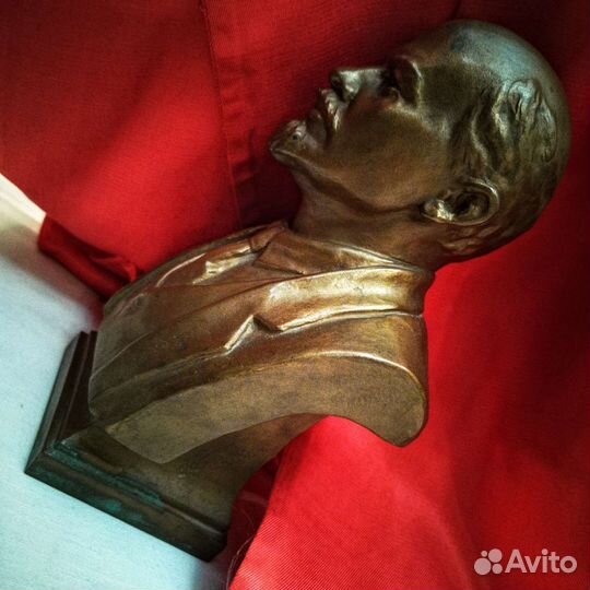 Бюсты в. и. ленина (чугун и бронза)