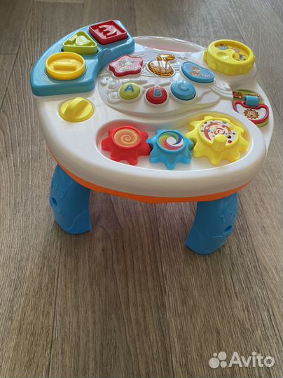 Развивающий стол