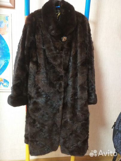 Продаётся шуба