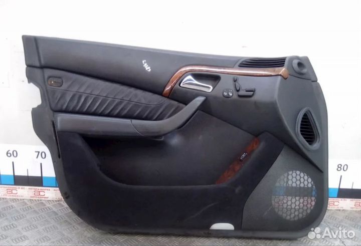 Внутренняя обшивка двери mercedes w220