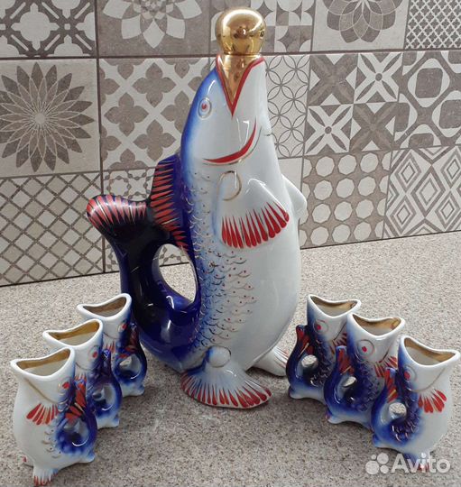 Штоф Рыба, графин. Чайница. Полонное. Винтаж