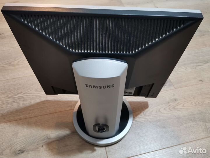 Монитор samsung 17'