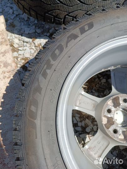 Joyroad Winter RX818 215/60 R16 95T