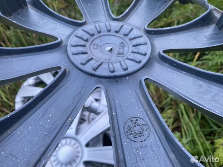 Колпаки на колеса r13