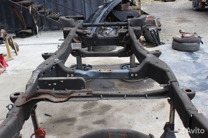 Рама передняя часть Cadillac Escalade GMT900