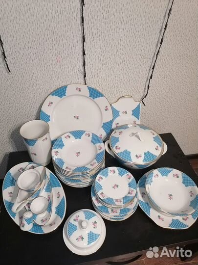 Столовый сервиз на 6 персон 1987 г. Сост идеальн