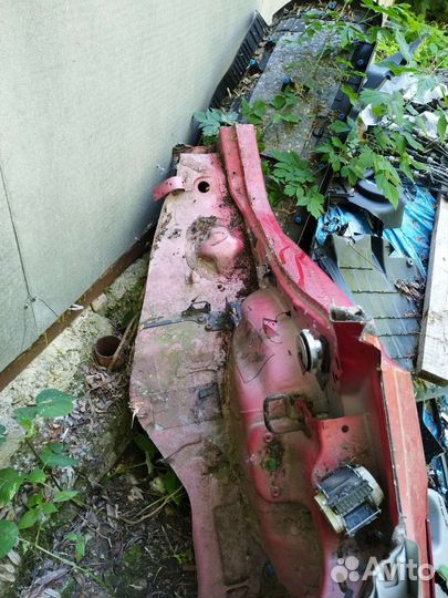 Крыло заднее правое Ford Focus 3 хэтчбек