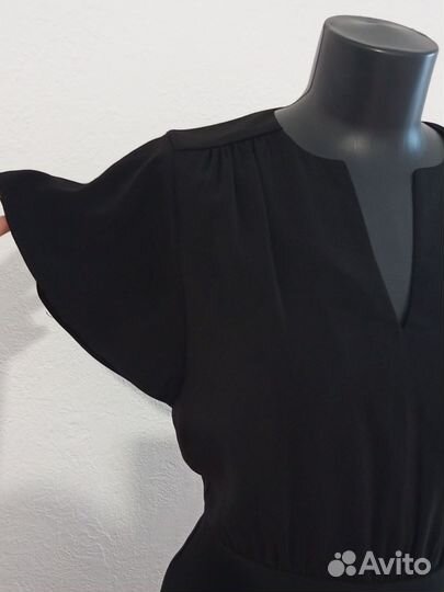 Новое чёрное мини платье Zara