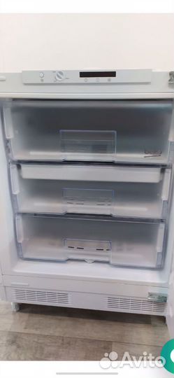 Встраиваемый морозильник beko BU 1200 HCA
