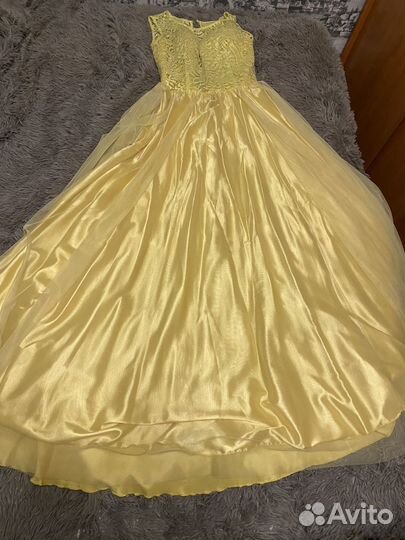 Вечернее платье в пол