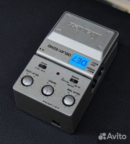 Гитарная педаль эффектов Ibanez DE-7 delay/echo