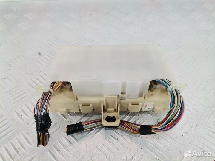 Блок комфорта для Lexus RX 2 (XU30)