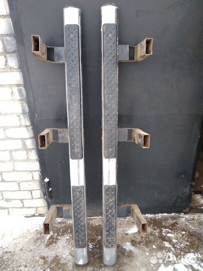 Подножки для внедорожника