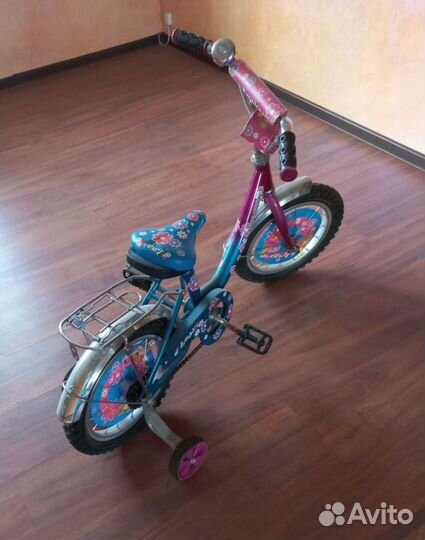 Детский двухколёсный велосипед