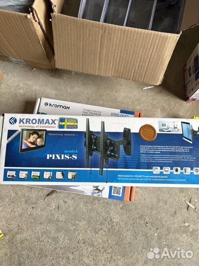 Кронштейн для телевизора