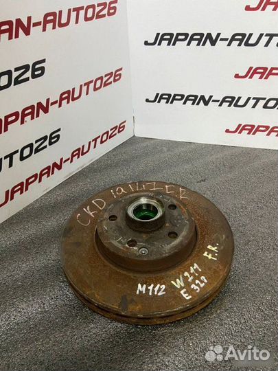 Ступица с диском передняя левая Mercedes-Benz