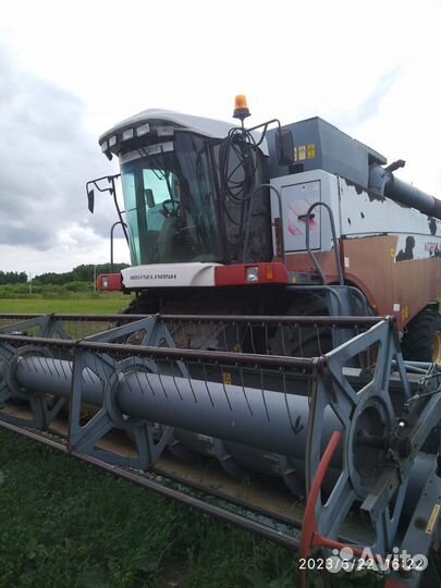 Комбайн Ростсельмаш Acros 530, 2010