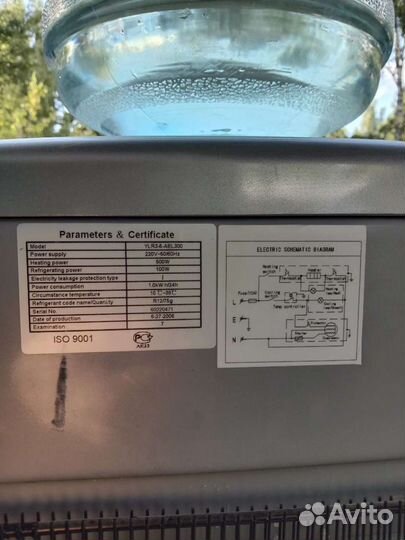 Кулер для воды бу