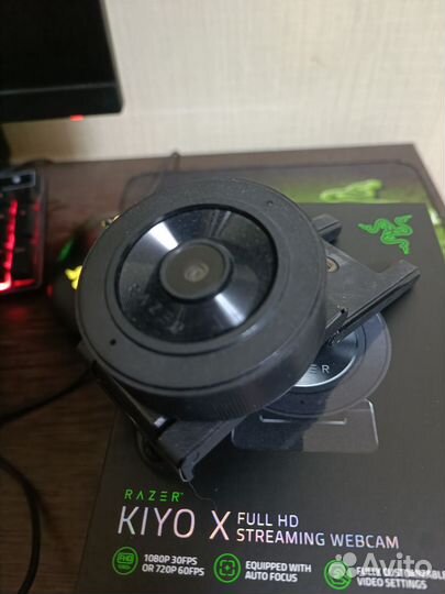 Веб камера razer kiyo x