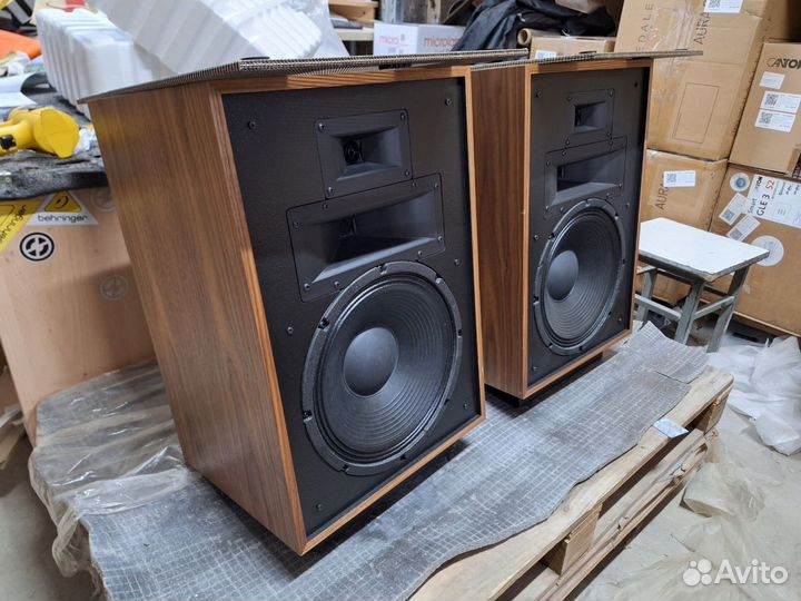 Напольная акустика Klipsch Heresy IV american waln