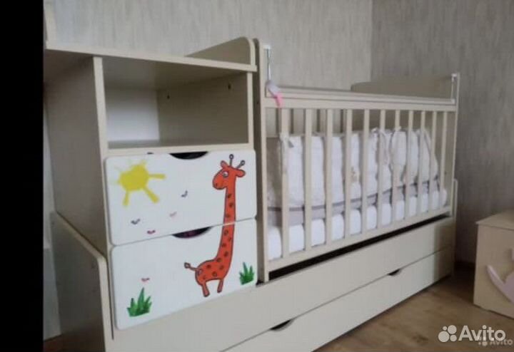 Детская кроватка трансформер с комодом
