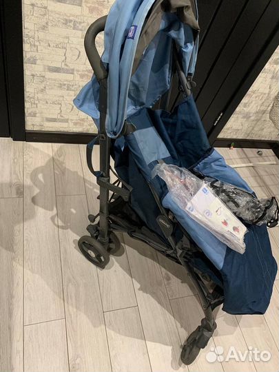 Коляска - трость chicco