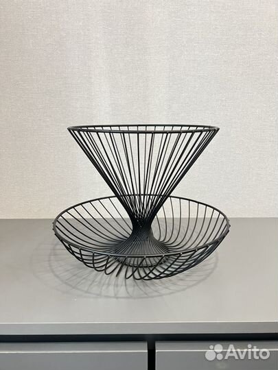 Ваза металлическая для фруктов