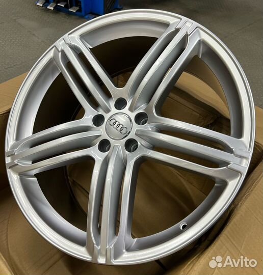 Диски на Ауди А8 Audi A8 R21