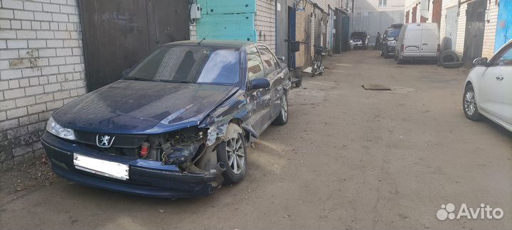 Двигатель Пежо 406. 407, 307