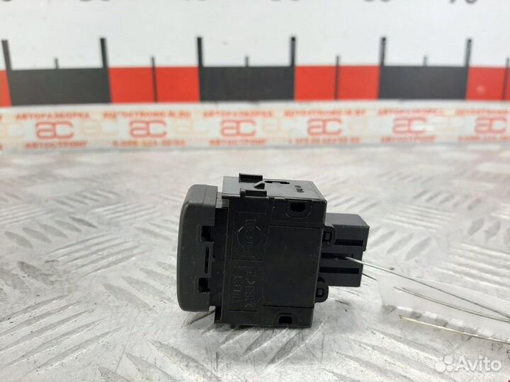 Кнопка ASC / ESP Nissan Pathfinder R51 2008