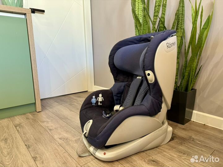 Автокресло britax romer trifix 2 i size