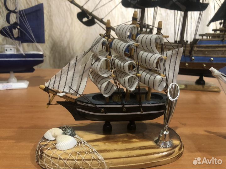 Деревянные корабли (сувениры)