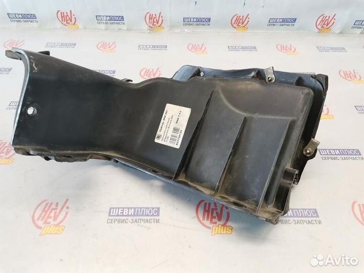 Кронштейн крепления корпуса Cadillac SRX