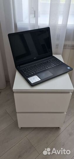 Ноутбук Dell inspiron 15 Core i3 4 ядра, озу 8gb