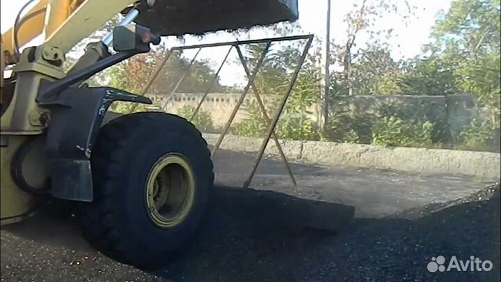 Водитель на фронтальный погрузчик Кировец К-701