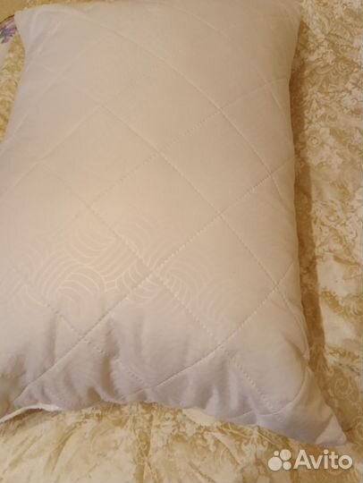 Подушка новая 