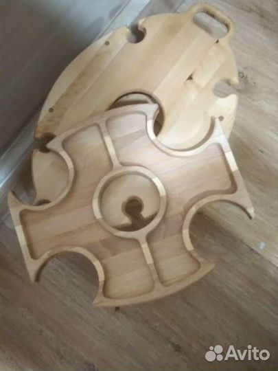 Винный столик с менажницей